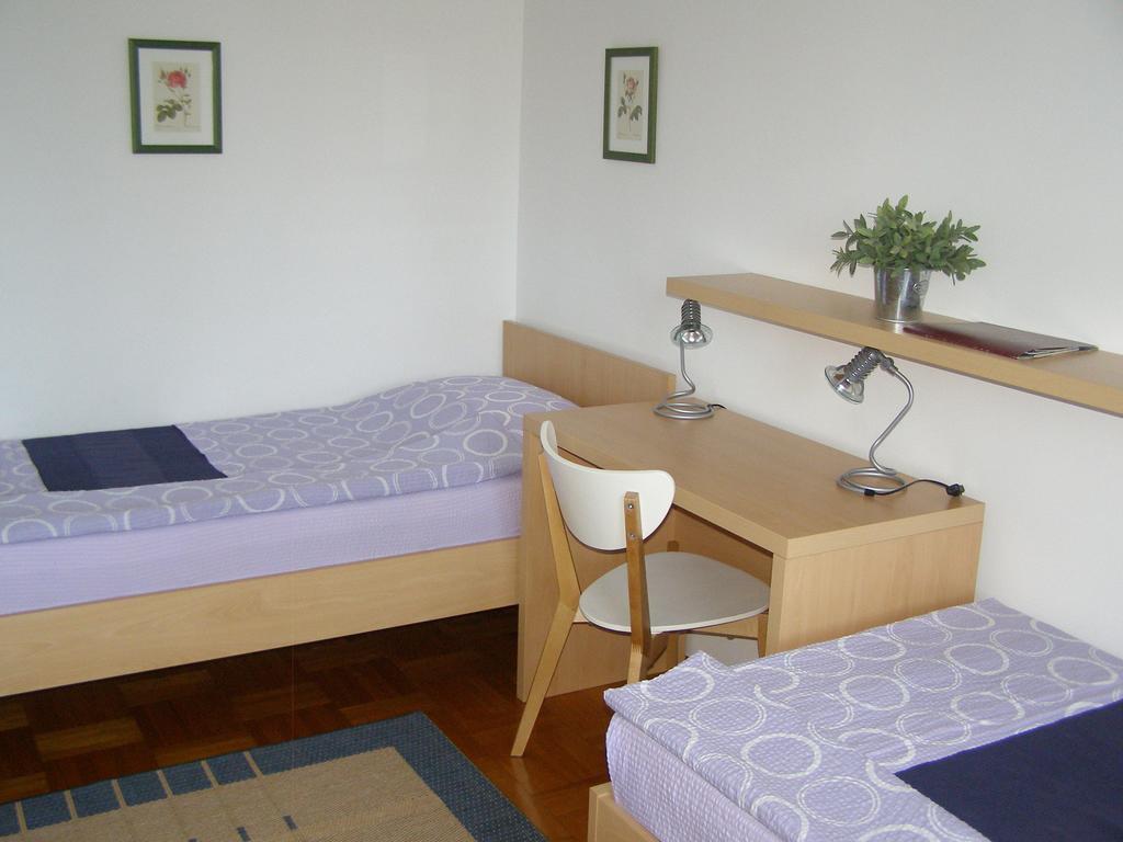 Apartments Dunoti Krk Town Room photo