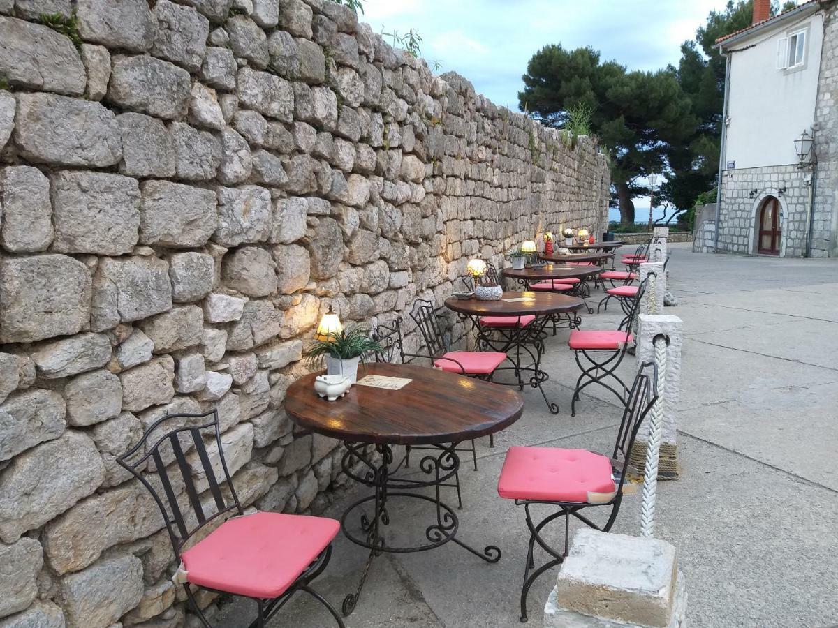 Apartments Dunoti Krk Town Exterior photo
